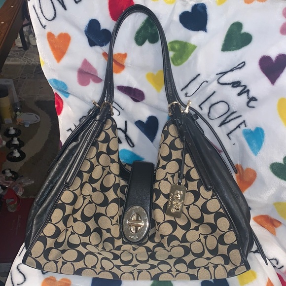 Coach Hand Bag - Picture 4 of 6